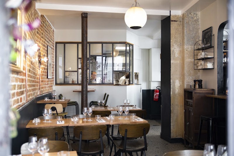 Restaurant Des Terres à Paris, France