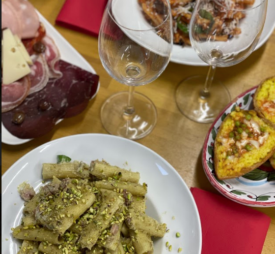 Restaurant Di Tutto Un Pò à Le Pré-Saint-Gervais, France
