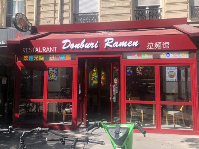 Restaurant Donburi ramen à Paris, France