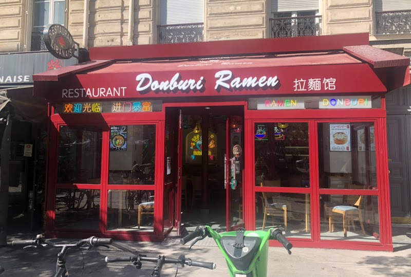 Restaurant Donburi ramen à Paris, France