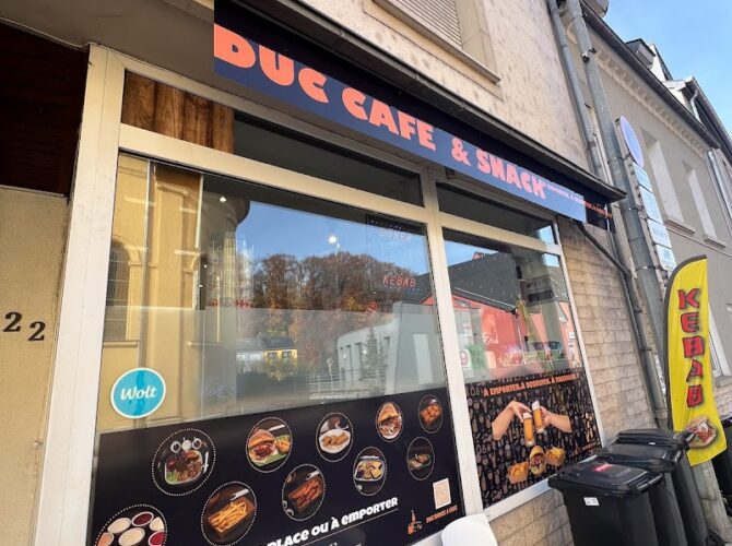 Restaurant DUC Café Kebab à Hesperange, Luxembourg