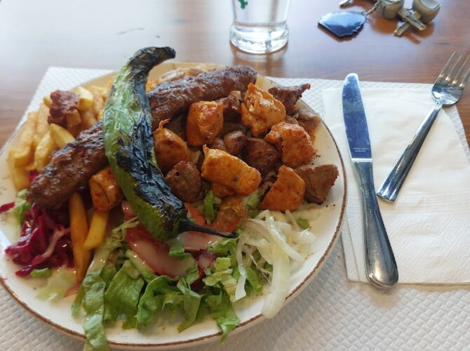 Restaurant Efes à Montereau-Fault-Yonne, France