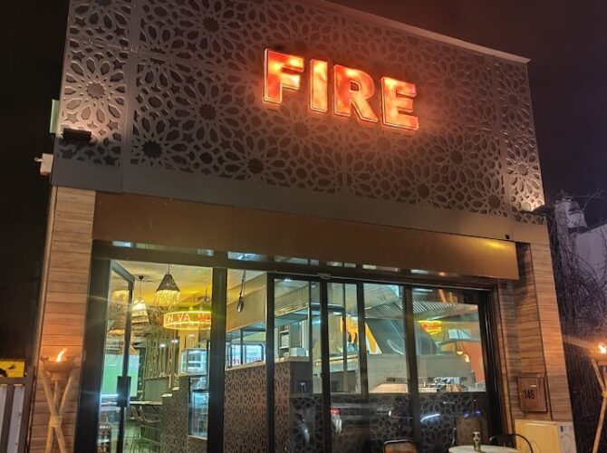 Restaurant Fire avs à Viry-Châtillon, France