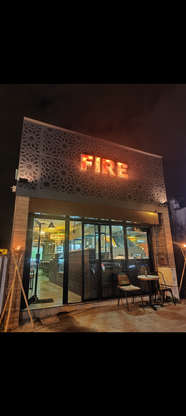 Restaurant Fire avs à Viry-Châtillon, France