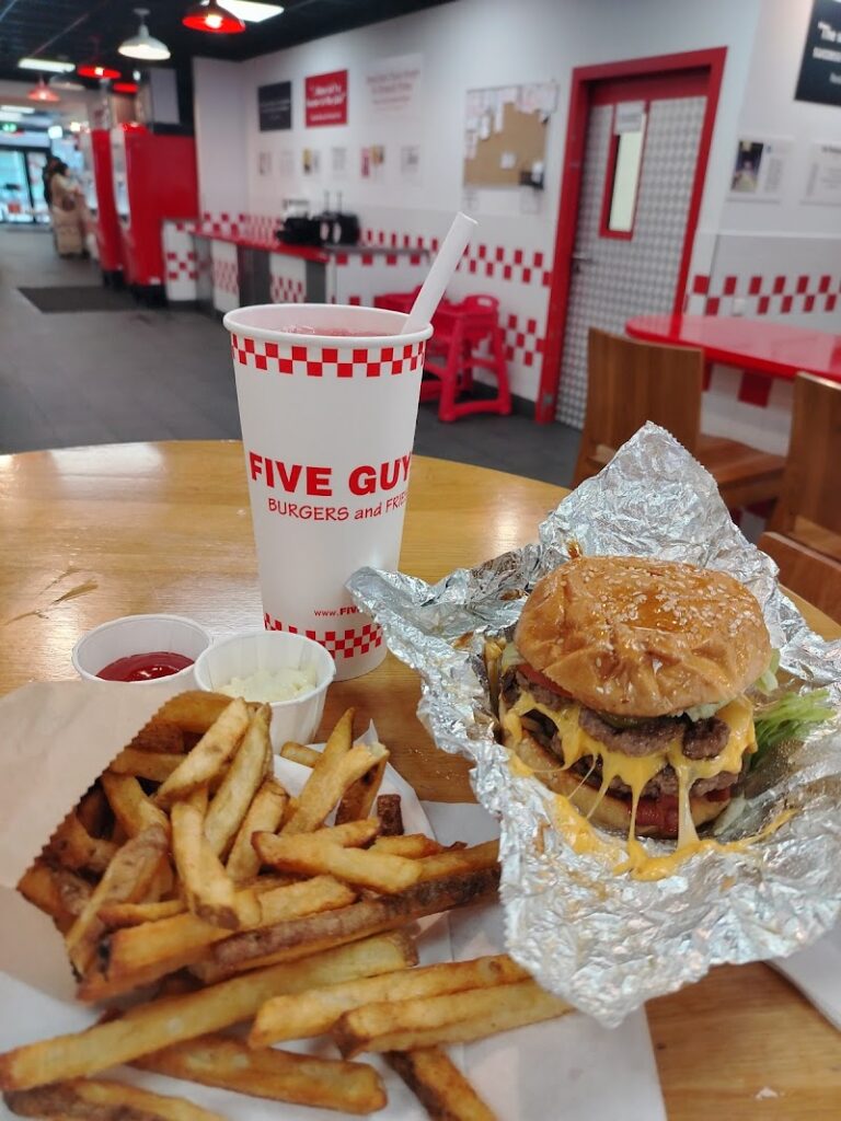 Restaurant Five Guys Luxembourg à Luxembourg (Ville), Luxembourg