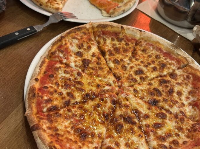 Restaurant FO Pizza Au Feu De Bois à Paris, France