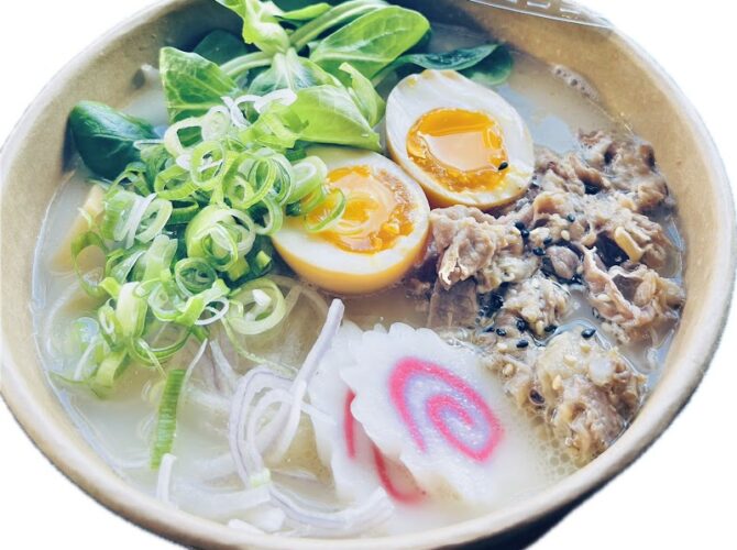 Restaurant Foodie Sushi & Ramen Asiatique à Differdange, Luxembourg