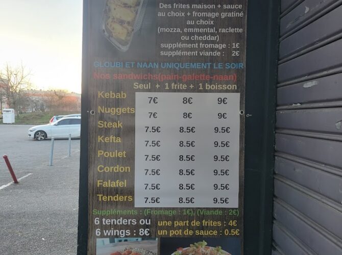 Restaurant Golden french fries à Mérignac, France