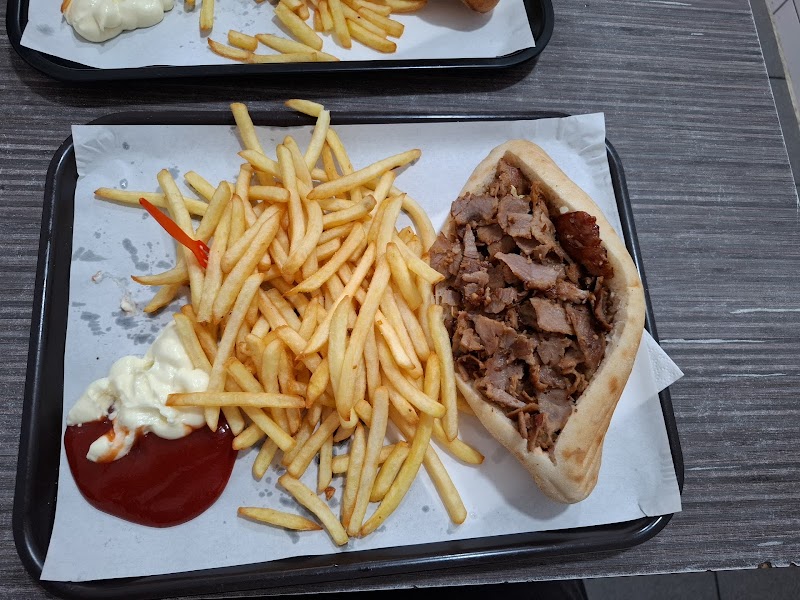 Restaurant GOOD LUNCH à Goussainville, France