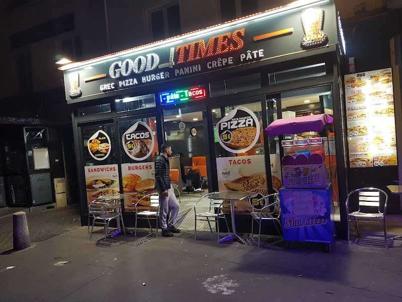 Restaurant Good time à Pantin, France