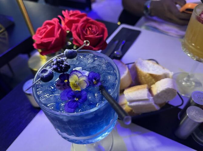 H Restaurant & Lounge à Villeurbanne, France