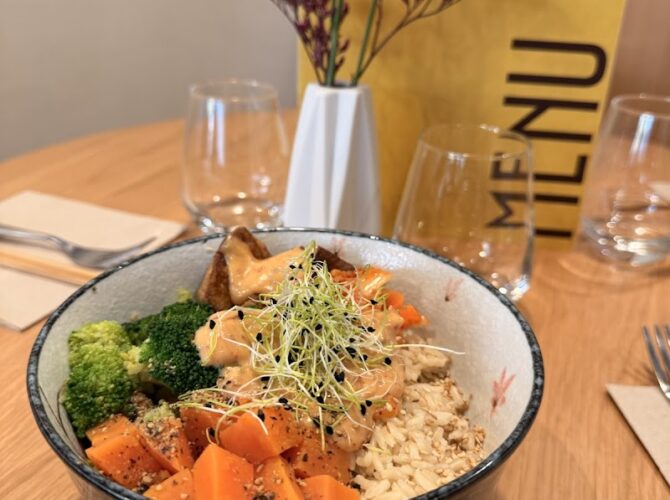 Restaurant Harmonie Bowl and Juice à Strasbourg, France