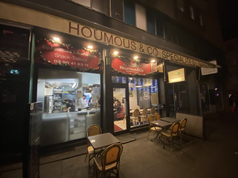 Houmous & Co (Lebanon Restaurant) à Strasbourg, France