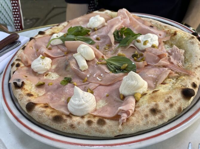 Restaurant I Grappoli à Paris, France