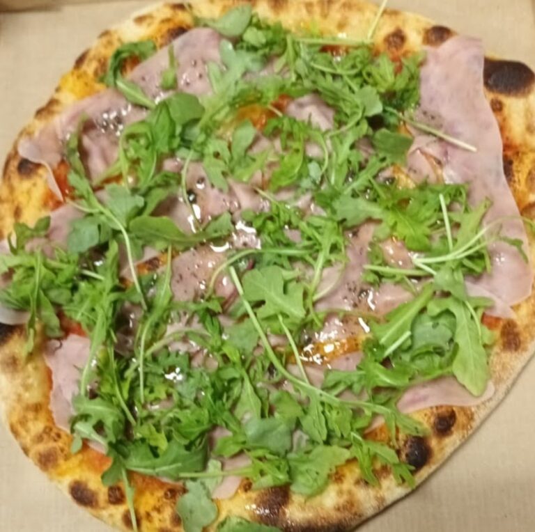 Restaurant Joiie pizza à Villeurbanne, France — photo 1