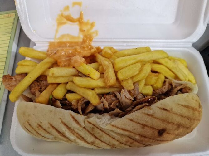 Restaurant KEYFF-KEBAB à Aubervilliers, France