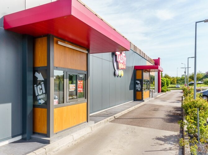 Restaurant KFC Metz Metzanine à Metz, France