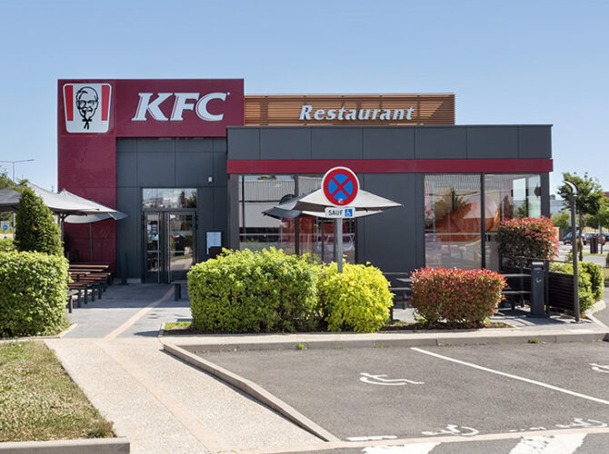 Restaurant KFC à Les Ulis, France