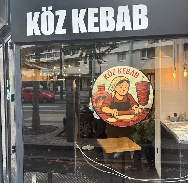 Restaurant KÖZ KEBAB à Cachan, France