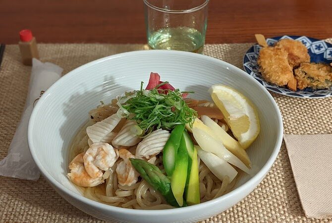 Restaurant Kushikatsu Bon à Paris, France