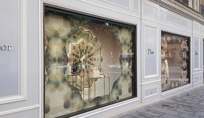 Restaurant La Belle Ferronnière à Paris, France