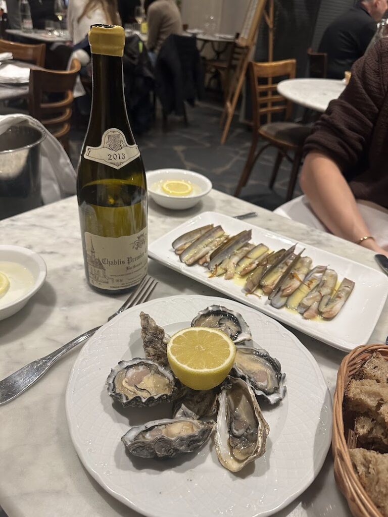 Restaurant La Cagouille à Paris, France