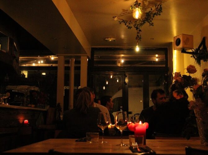 Restaurant La cantine de la Butte à Paris, France