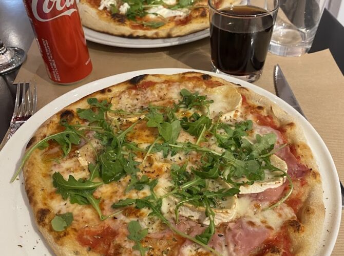 Restaurant La caveja à Villeurbanne, France