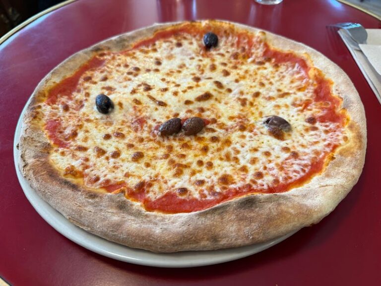 La Cerise sur la Pizza – Rue de Bretagne
