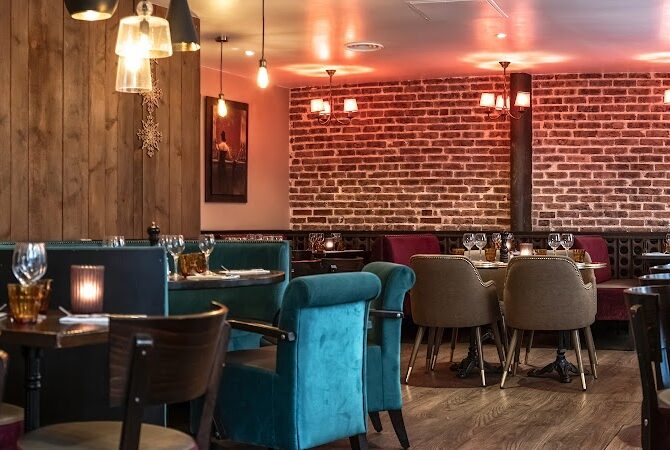 La Confidente – Restaurant Bistrot Paris 20 à Paris, France