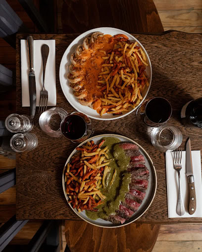 Restaurant La Côte ou la Cuisse à Paris, France