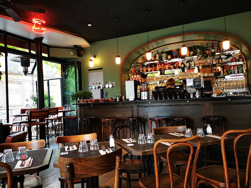 Restaurant La Favorite Turbigo à Paris, France