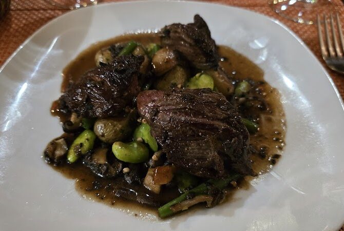 Restaurant La Grande Ourse à Paris, France