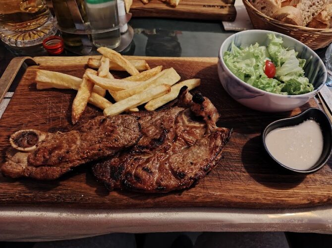 Restaurant La Ioana à La Courneuve, France