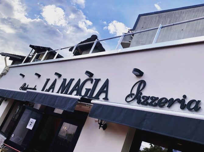 Restaurant La Magia à Sannois, France