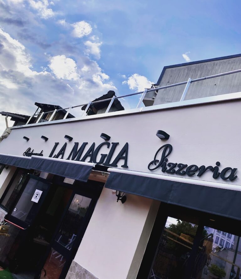 Restaurant La Magia à Sannois, France