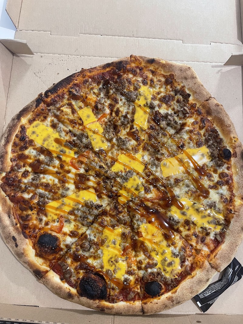 Restaurant LA PETITE PIZZA à Saint-Étienne-du-Rouvray, France — photo 3