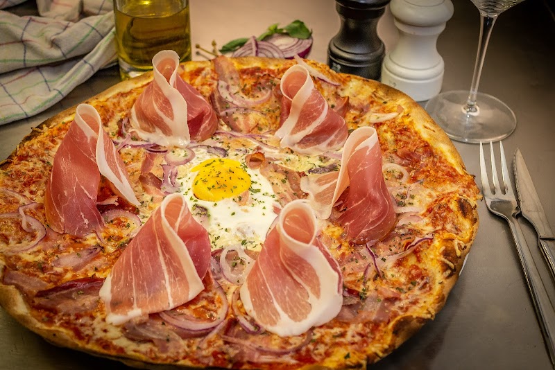 Restaurant La Piazzetta “Chez Steven” à Tarbes, France — photo 3