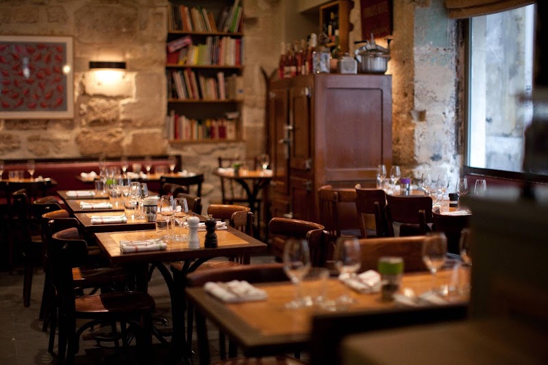 Restaurant La Robe et Le Palais à Paris, France