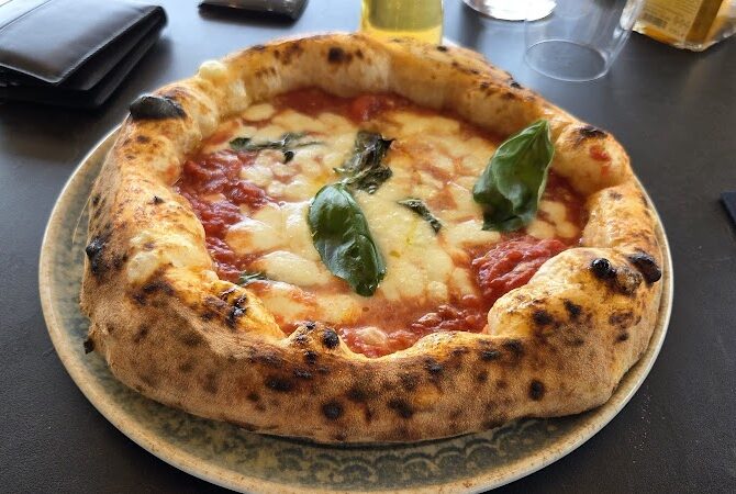 Restaurant La Stradina à Les Ulis, France