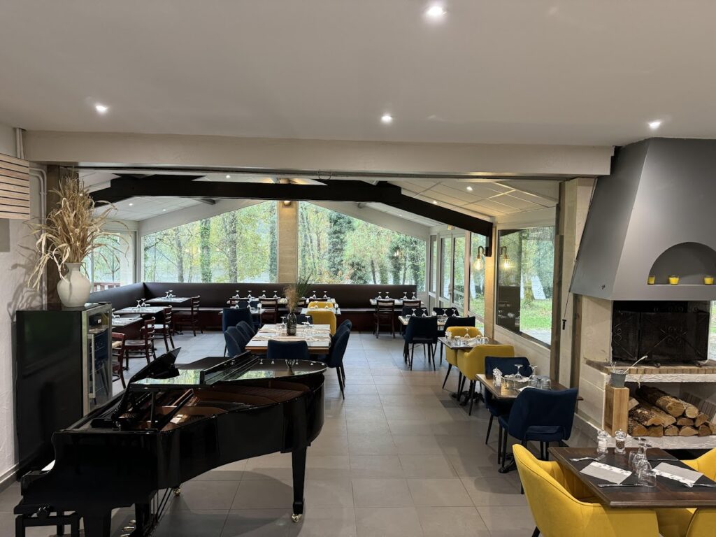 Restaurant La table du Moulin Blanc à Saint-Christoly-de-Blaye, France