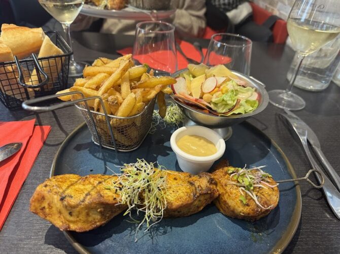 Restaurant La Taverne à Vernou-la-Celle-sur-Seine, France