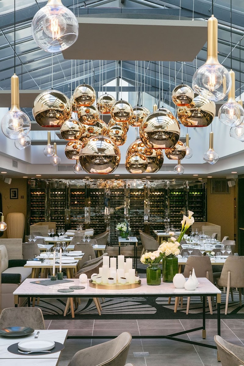 Restaurant La Verrière PARIS à Paris, France