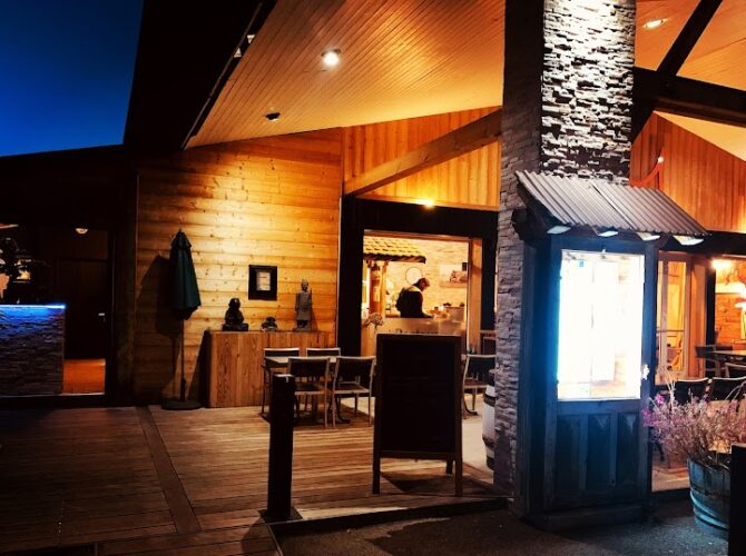 Restaurant Lac et Montagne à Saint-Jorioz, France