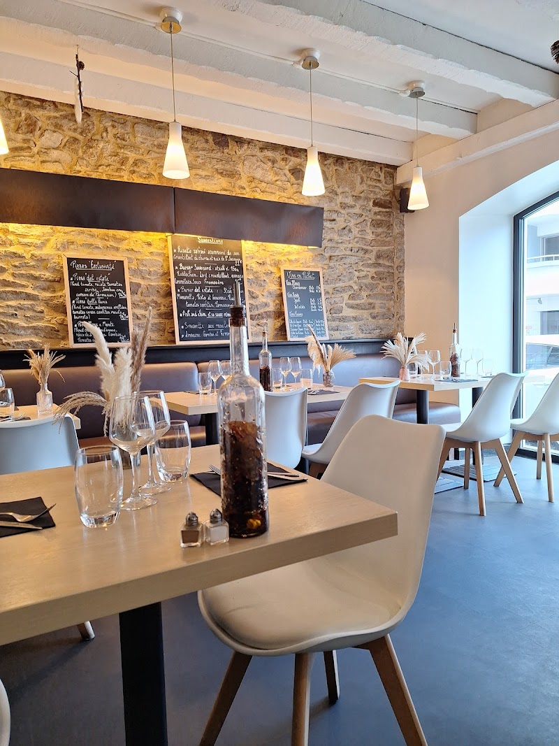 Restaurant L’adriana à Quimper, France — photo 2