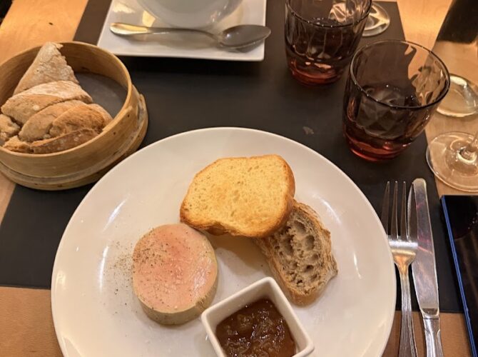 Restaurant L’Ardoise à Paris, France