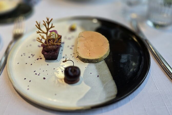 L’Arôme Restaurant à Cugand, France