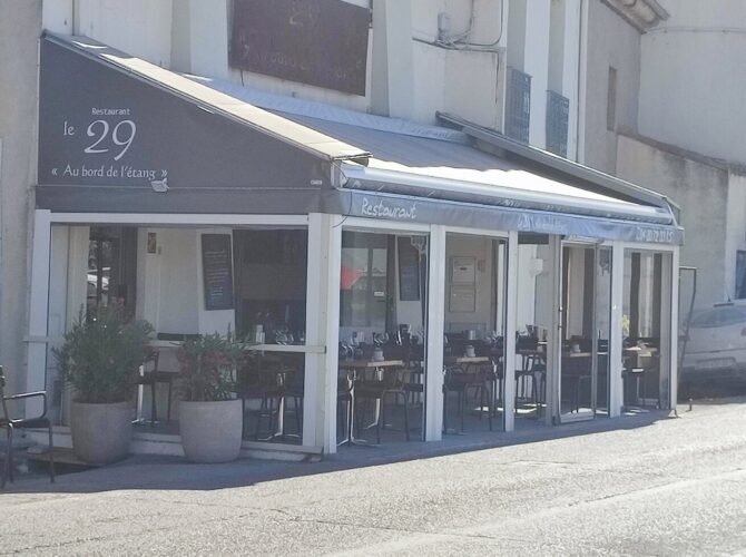 Restaurant Le 29 “sur le port” à Mèze, France