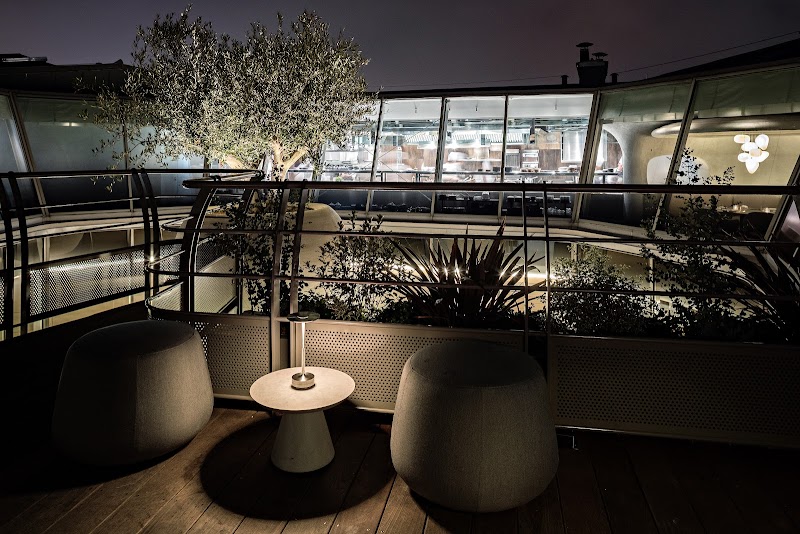 Restaurant Le 39V à Paris, France