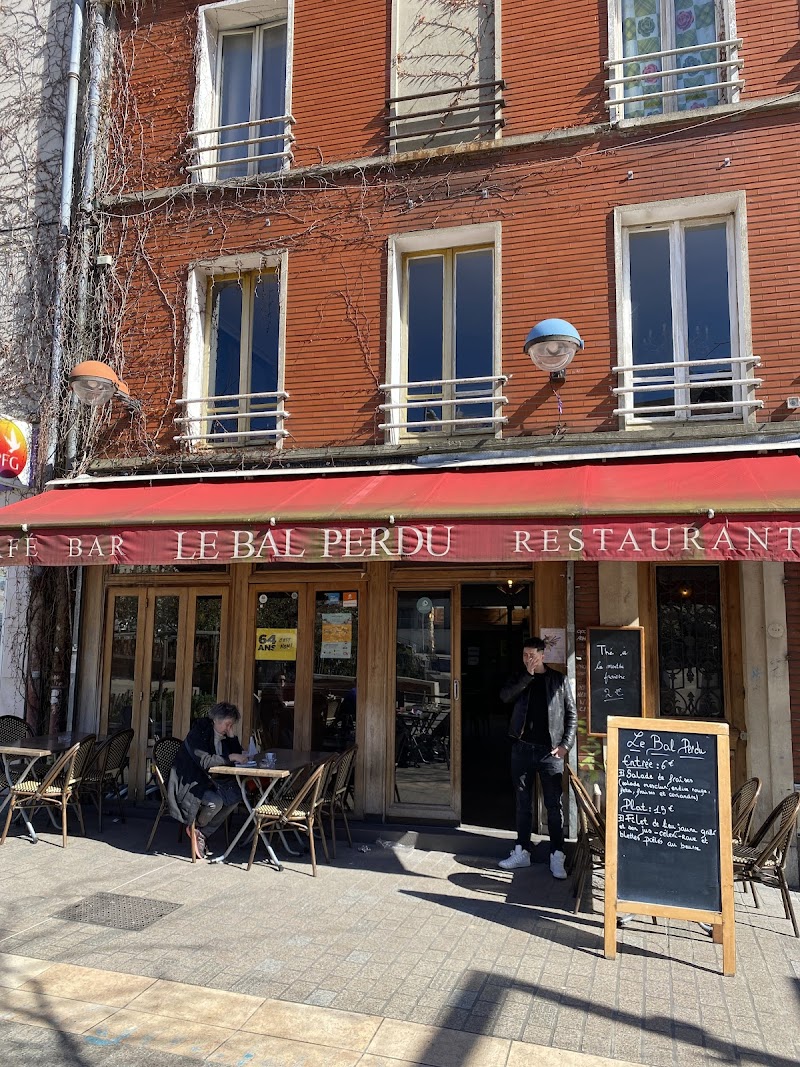Restaurant Le Bal Perdu à Bagnolet, France — photo 2